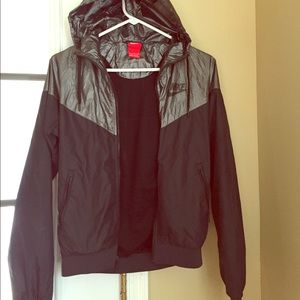 Nike rain jacket women’s s